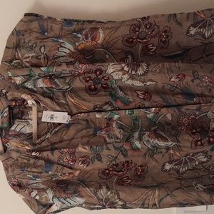 BANANA REPUBLIC, NEW WITH ORIGINAL TAG.